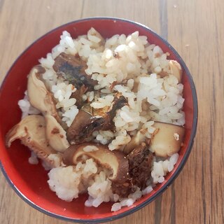 さんまとしいたけの炊き込みご飯